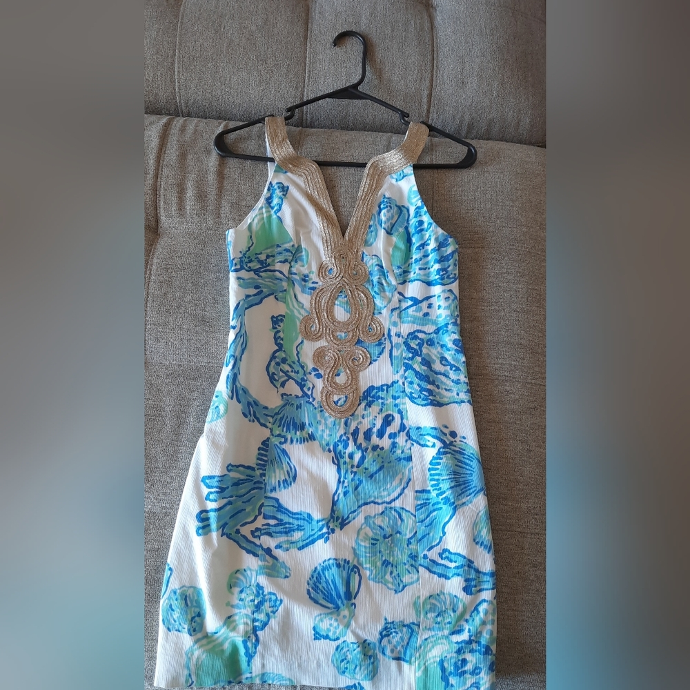 Lilly Pullitzer White and Blue Shell Shift Dress sz 00
